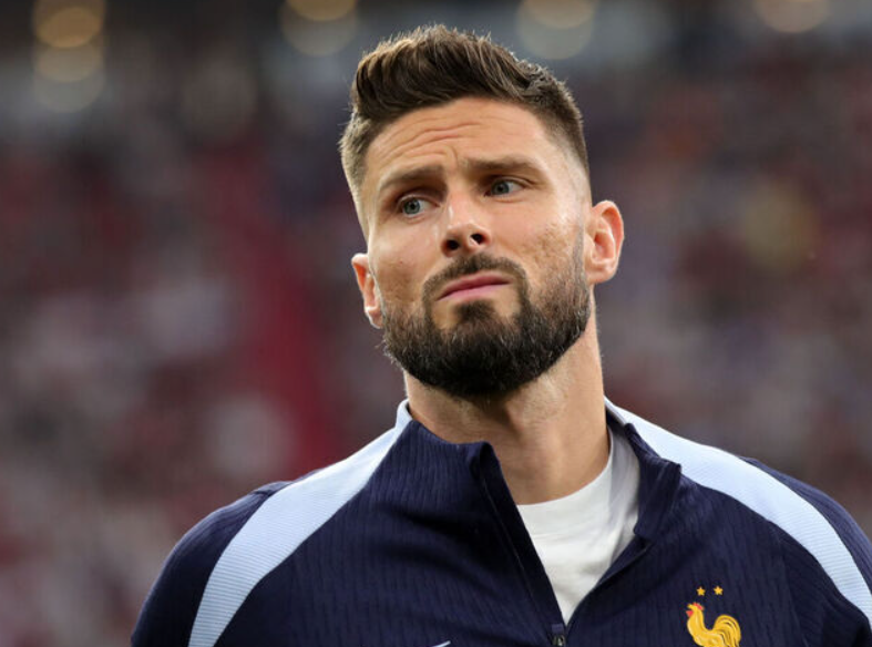 Giroud se oprašta od Azzurra, a njegova reprezentativna karijera završava